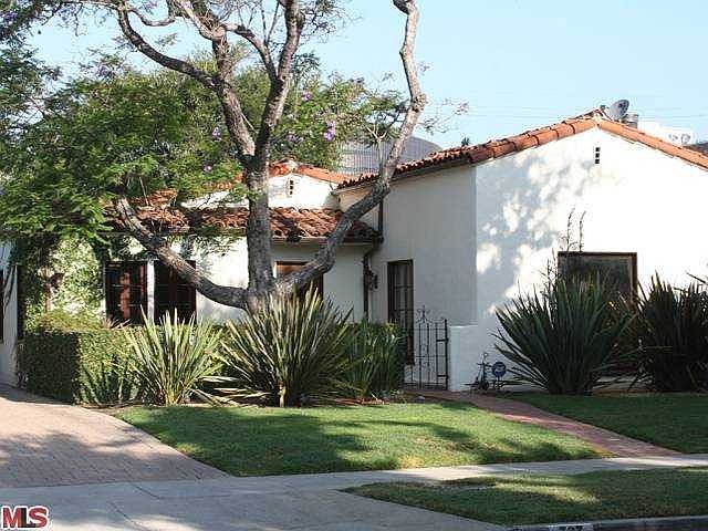 1st image of 727 Schumacher Dr