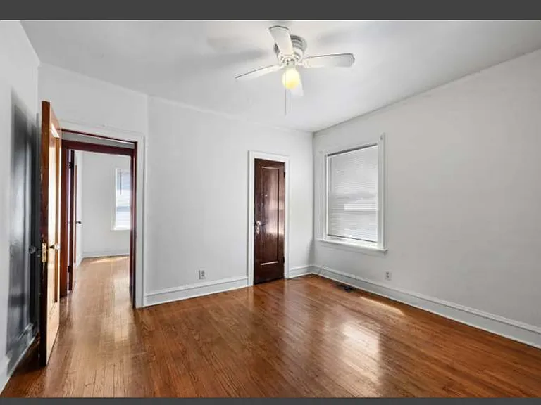 6935 S Sangamon St — Photo 7