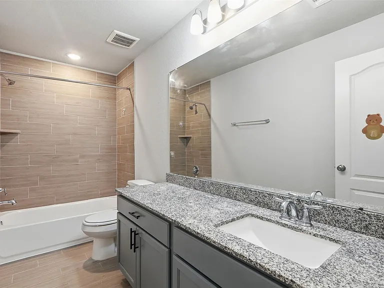 119 Buttonwood Ct — Photo 27