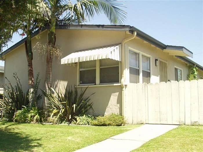 Clean & Quiet - 4 unit apt. bldg.