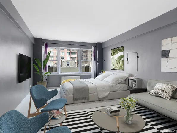 240 East 46th Street image 1 of 14