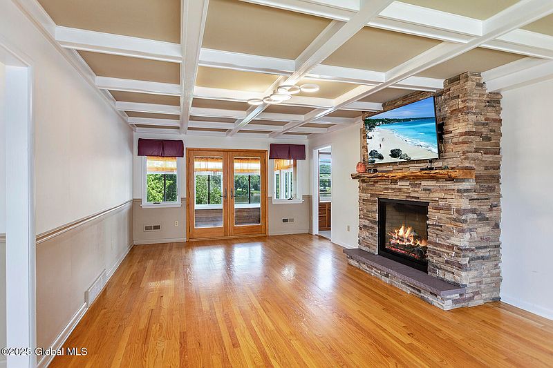 4th image of 55 Tallmadge Place