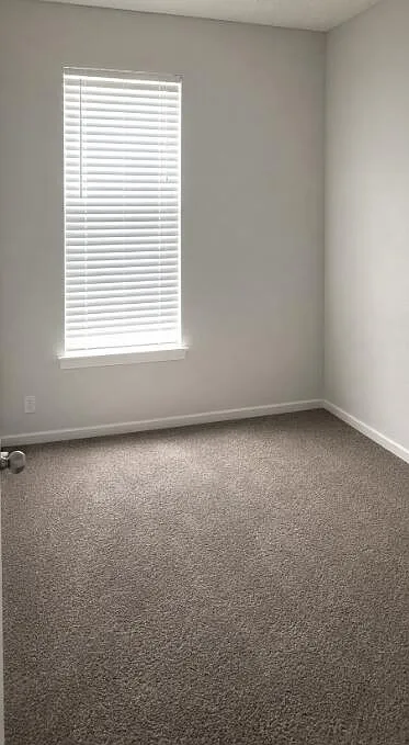 3 bed, 1.5 bath, 1166 sqft, $2,195 — Photo 3