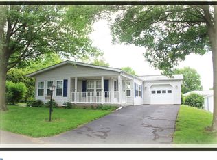 130 Deerfield Dr, Souderton, PA 18964