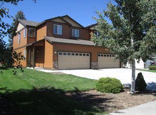 117-119 SW 25th St, Redmond, OR 97756