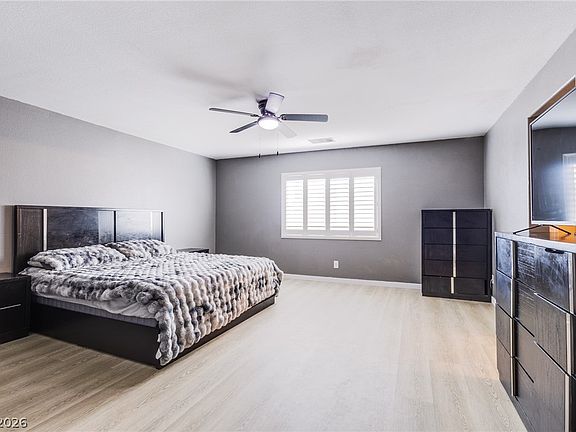 2nd image of 10633 Mount Blackburn Ave