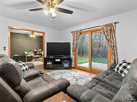 3rd image of 1403 Lower Forest Ct