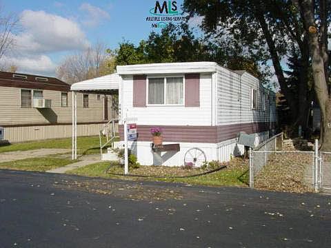 1st image of 24417 Farrand St