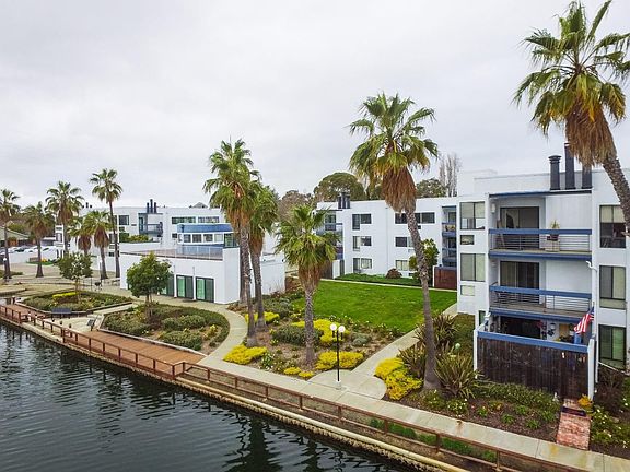 4th image of 918 Beach Park Blvd APT 60