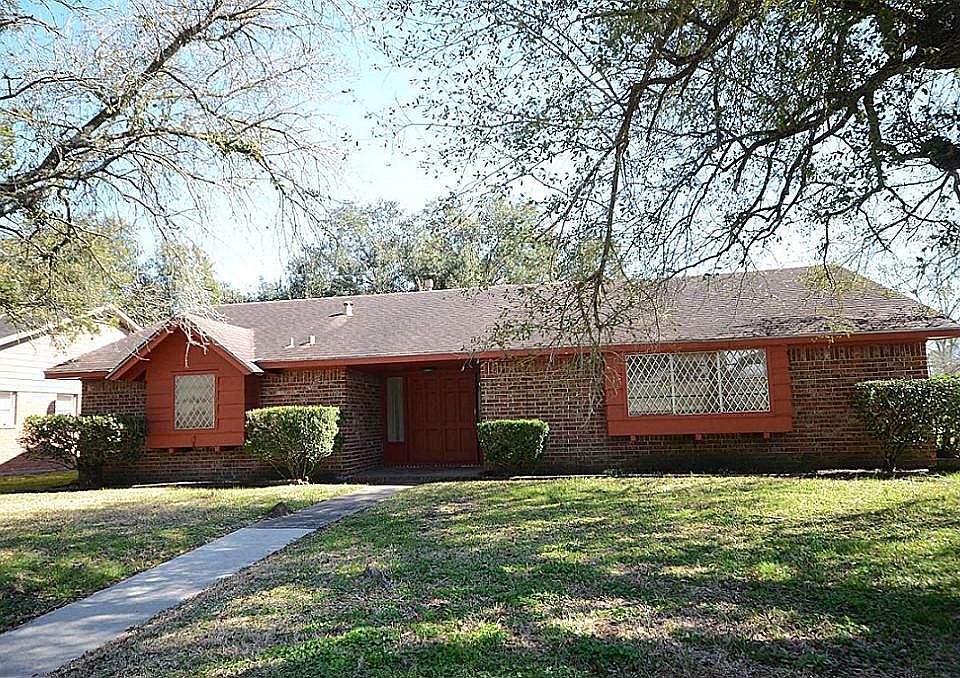 1st image of 1719 Patricia Ln