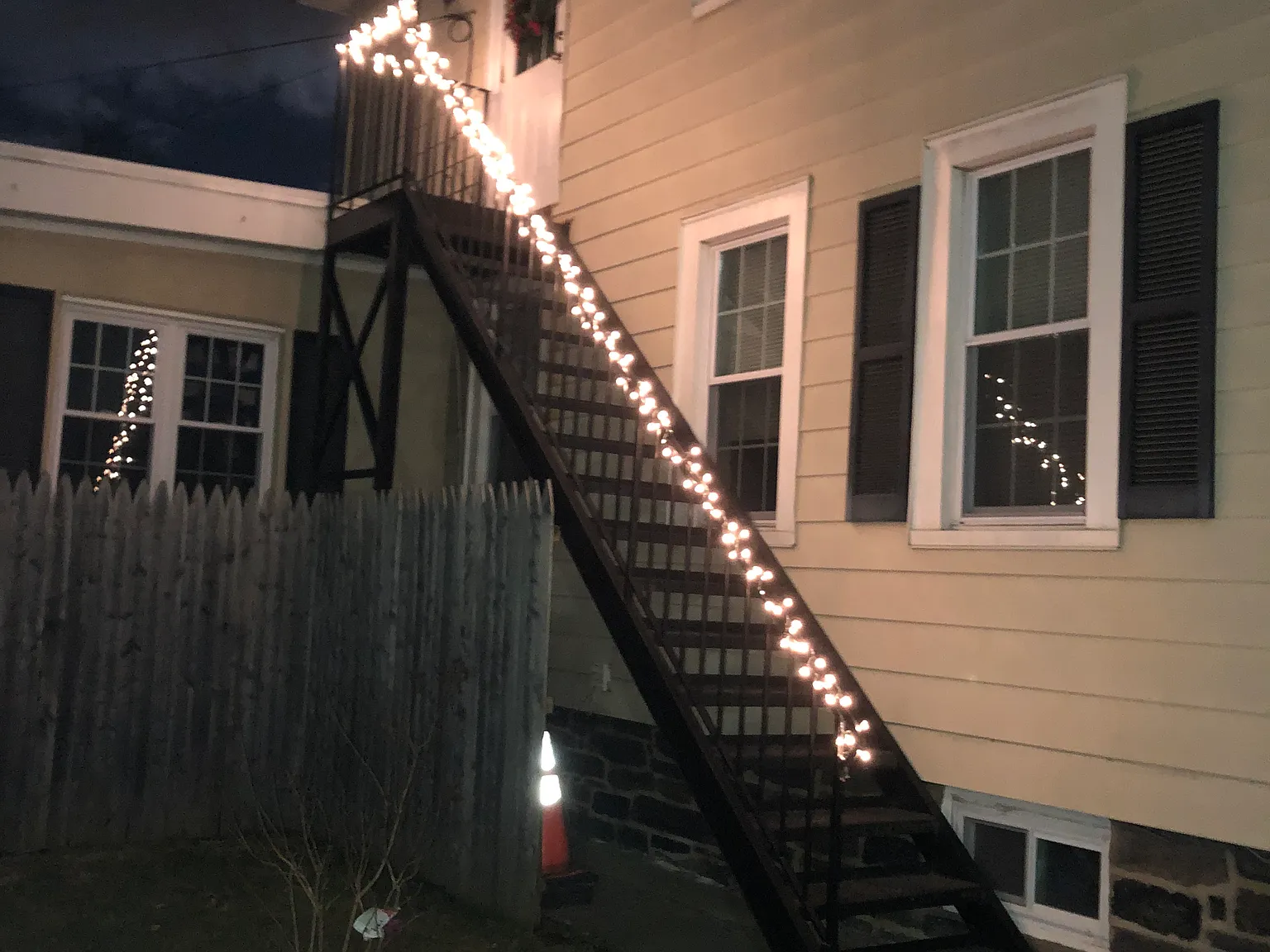2 bed, $1,900 — Photo 1