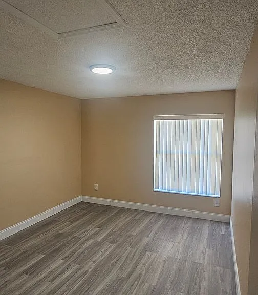 14560 Laguna Beach Cir — Photo 13
