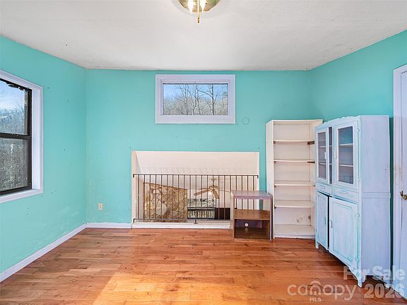15th image of 966 Waites Hollifield Rd