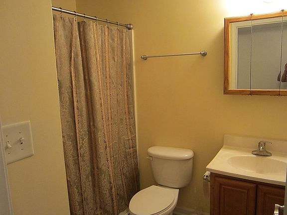 4th image of 1780 Liberty Ln APT 35