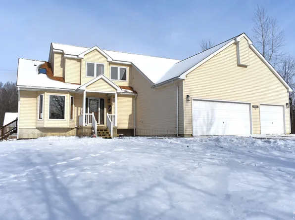 7960 Oakville Waltz Rd, Belleville, MI 48111