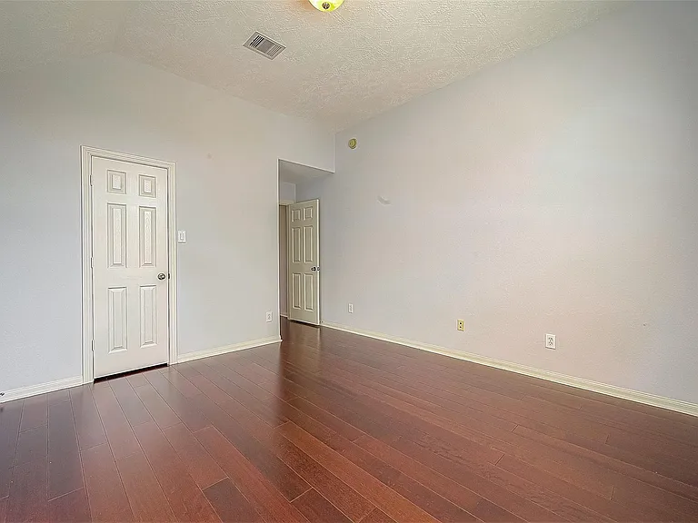 25907 Pebble Terrane Ln — Photo 36
