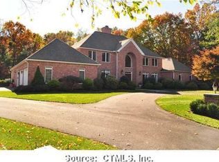 7 Pendleton Ln, Longmeadow, MA 01106