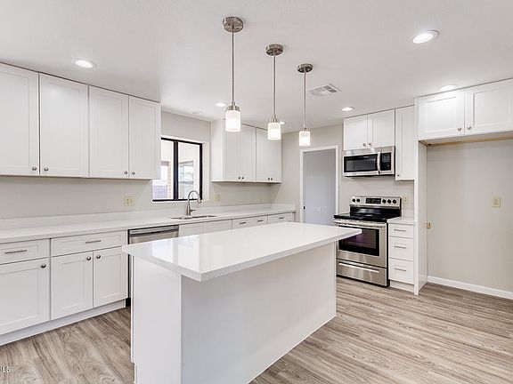 2nd image of 8323 E Lobo Ave