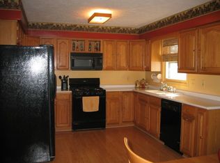 5523 Wyoming Rd, Jackson, MI 49201