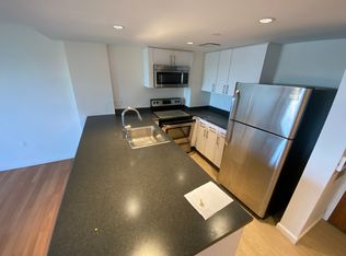 289 Harvard St #2, Cambridge, MA 02139