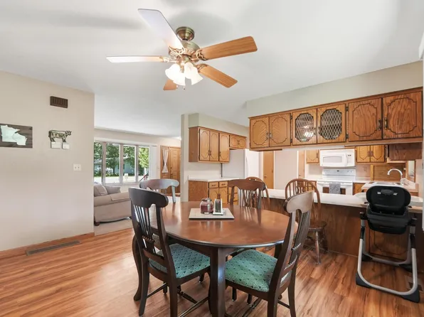 312 S Driftwood St, Royalton, MN 56373