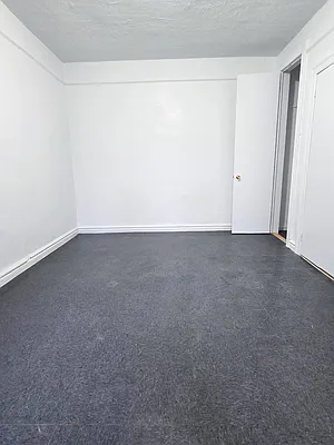 Rented by New York Residence | media 6