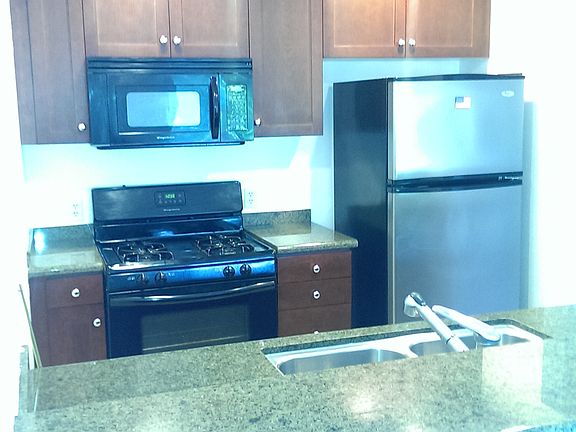 Kitchen bar counter