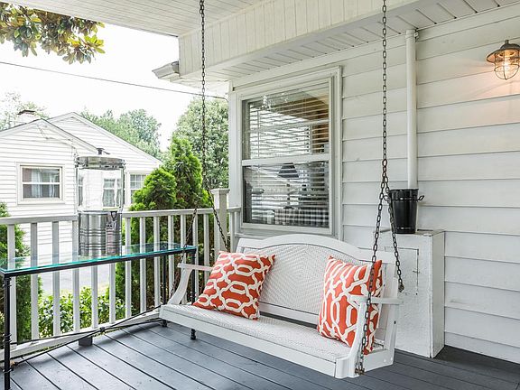 307 Norbourne Blvd-10