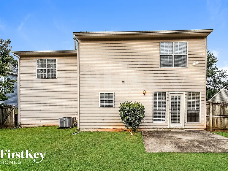 2701 Chadwick Ln NW — Photo 18