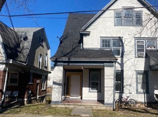 24 Parkwood Blvd, Hudson, NY 12534