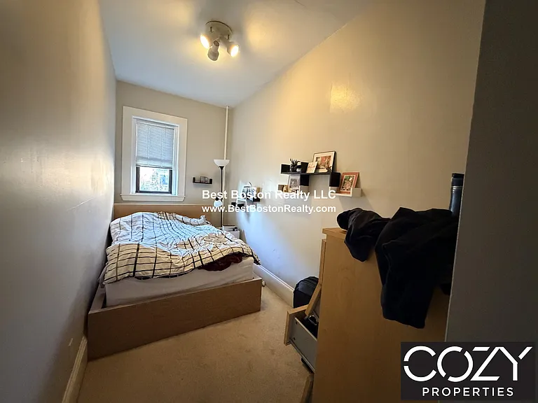 29 Longwood Ave #3 — Photo 6