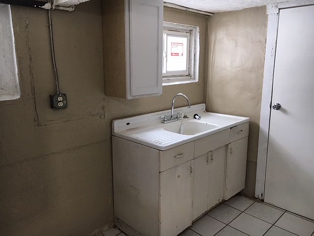 1st image of 318-320 N Darr Ave