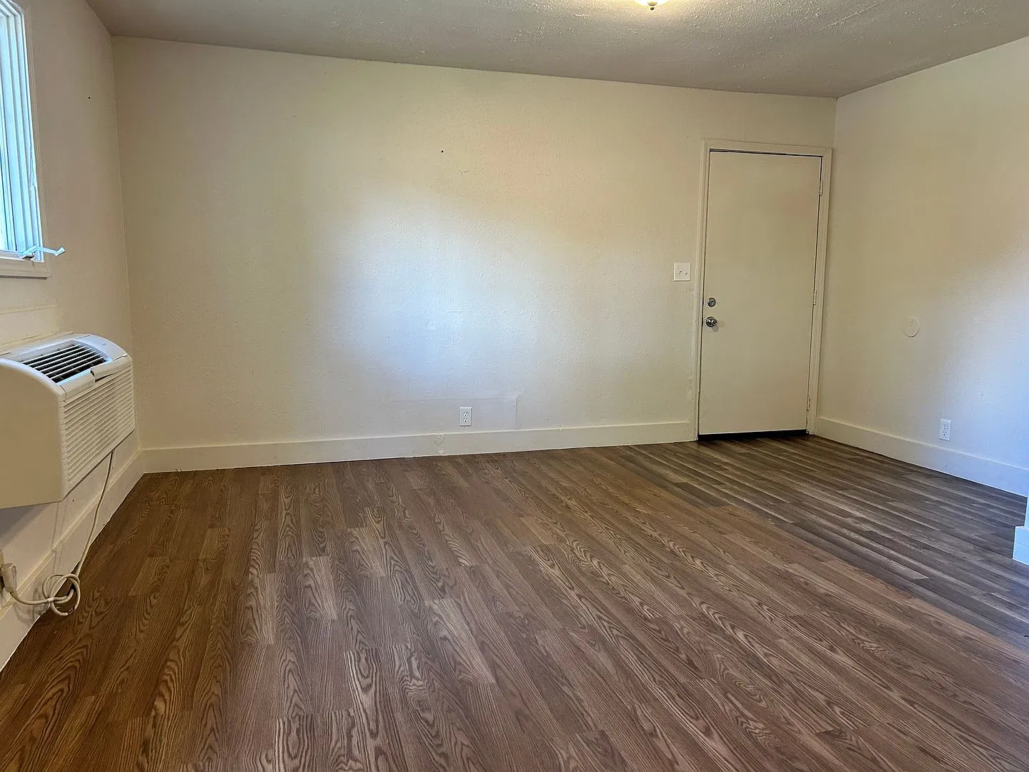 Move In Ready — Photo 2