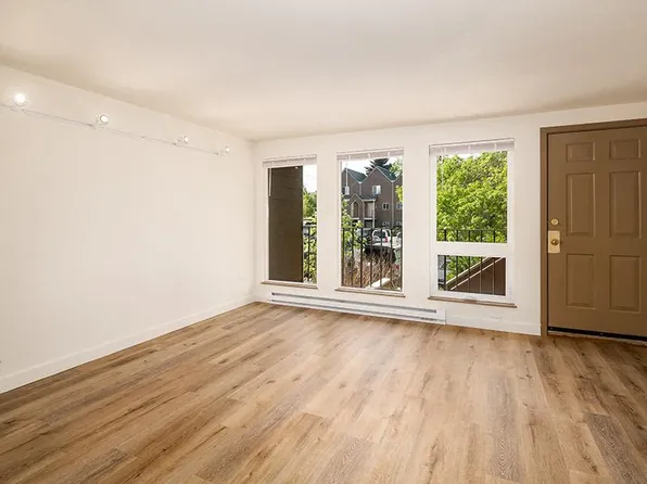 Peaks at Ellis View, 1711 S 11th Ave APT 405, Bozeman, MT 59715