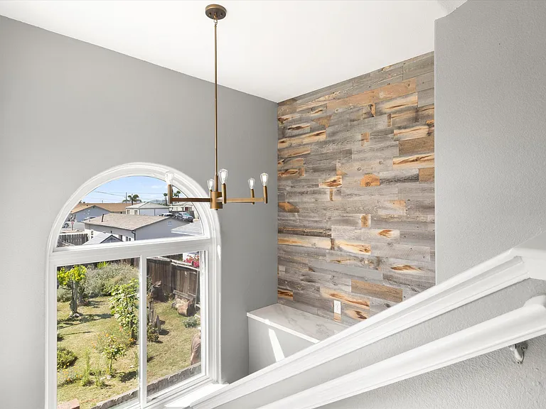 1041 Longbranch Ave — Photo 21