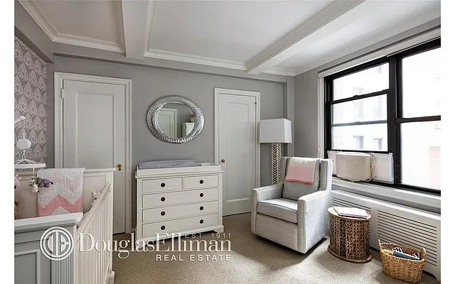 Sold by Douglas Elliman | media 15