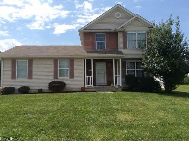 1st image of 2907 Willowrow Ave NE