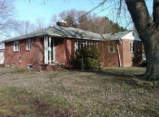 908 Oak Hill Rd, Wooster, OH 44691