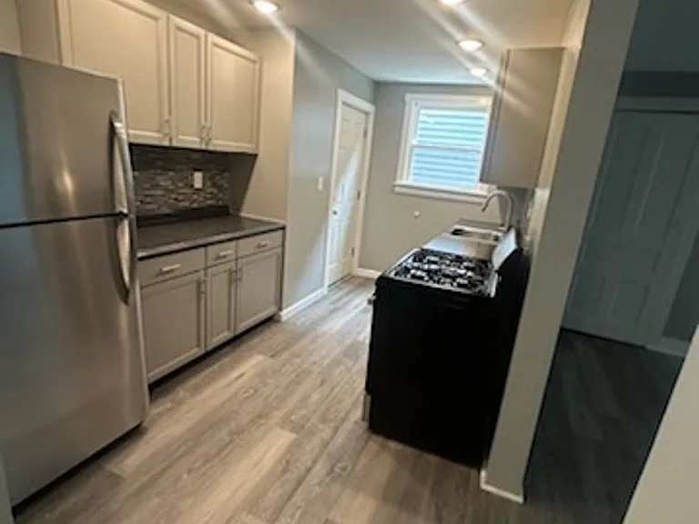 1637 Rutherford Ave #2 — Photo 1