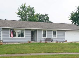 706 S Columbia Pkwy, Columbia City, IN