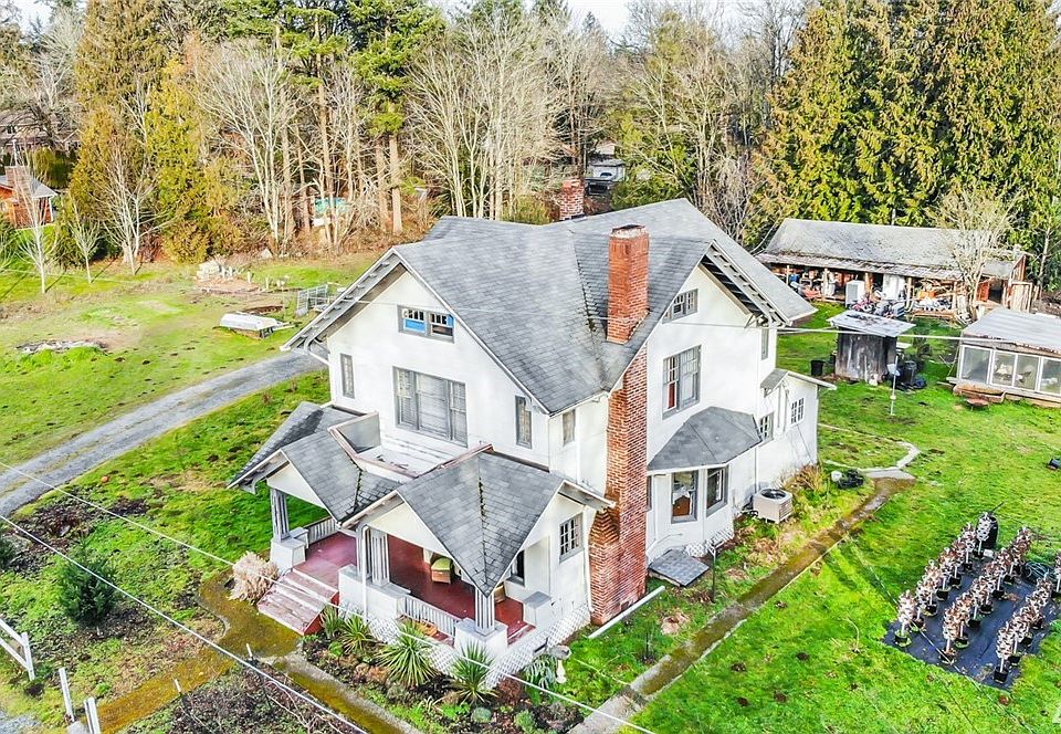 1st image of 35518 52nd Ave S