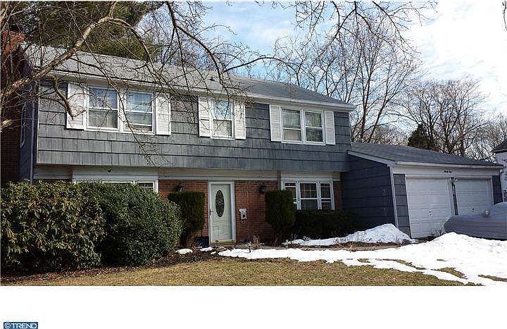 2nd image of 91 E River Dr