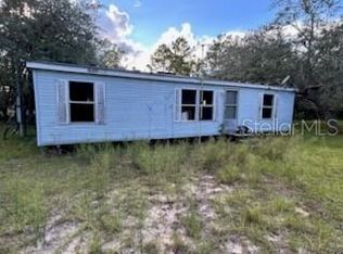 13331 SE 30th St, Morriston, FL 32668