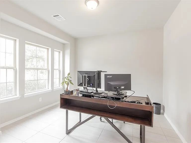 11730 Twin Creeks Hill Dr — Photo 13