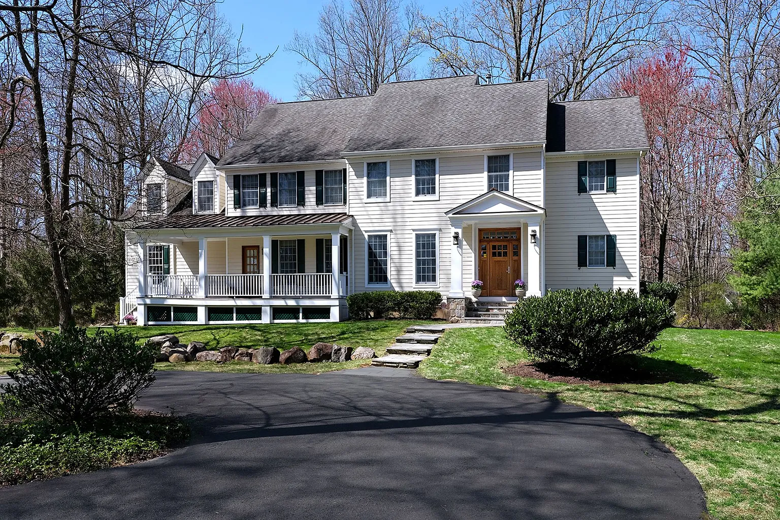 656 Cherry Hill Rd photo 1