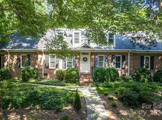 501 Sardis Ln, Charlotte, NC 28270