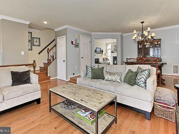 5th image of 12667 Marcum Ct