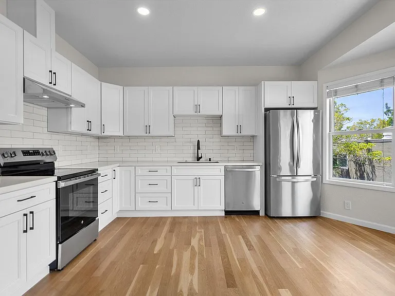 2026 San Antonio Ave #C — Photo 14