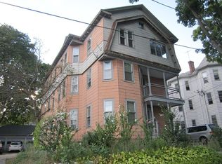 3 Henderson Ave, Worcester, MA 01603