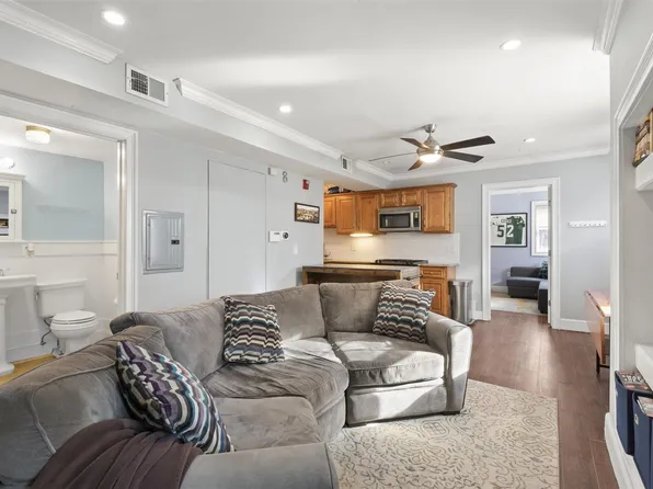 700 Bloomfield St, Hoboken, NJ 07030
